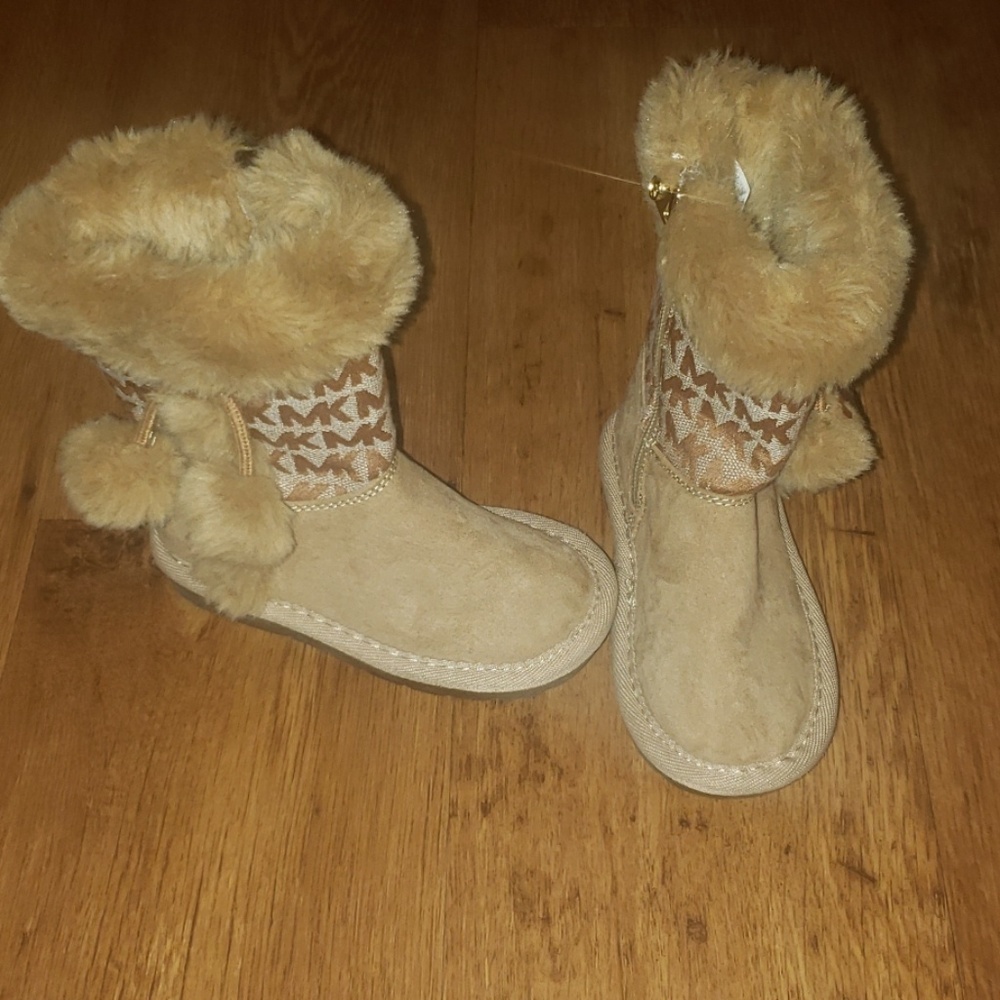 Like new MK Toddler Boots